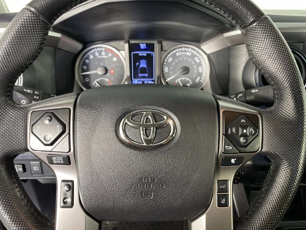 Used 2022 Magnetic Gray Metallic Toyota SR5 image 13