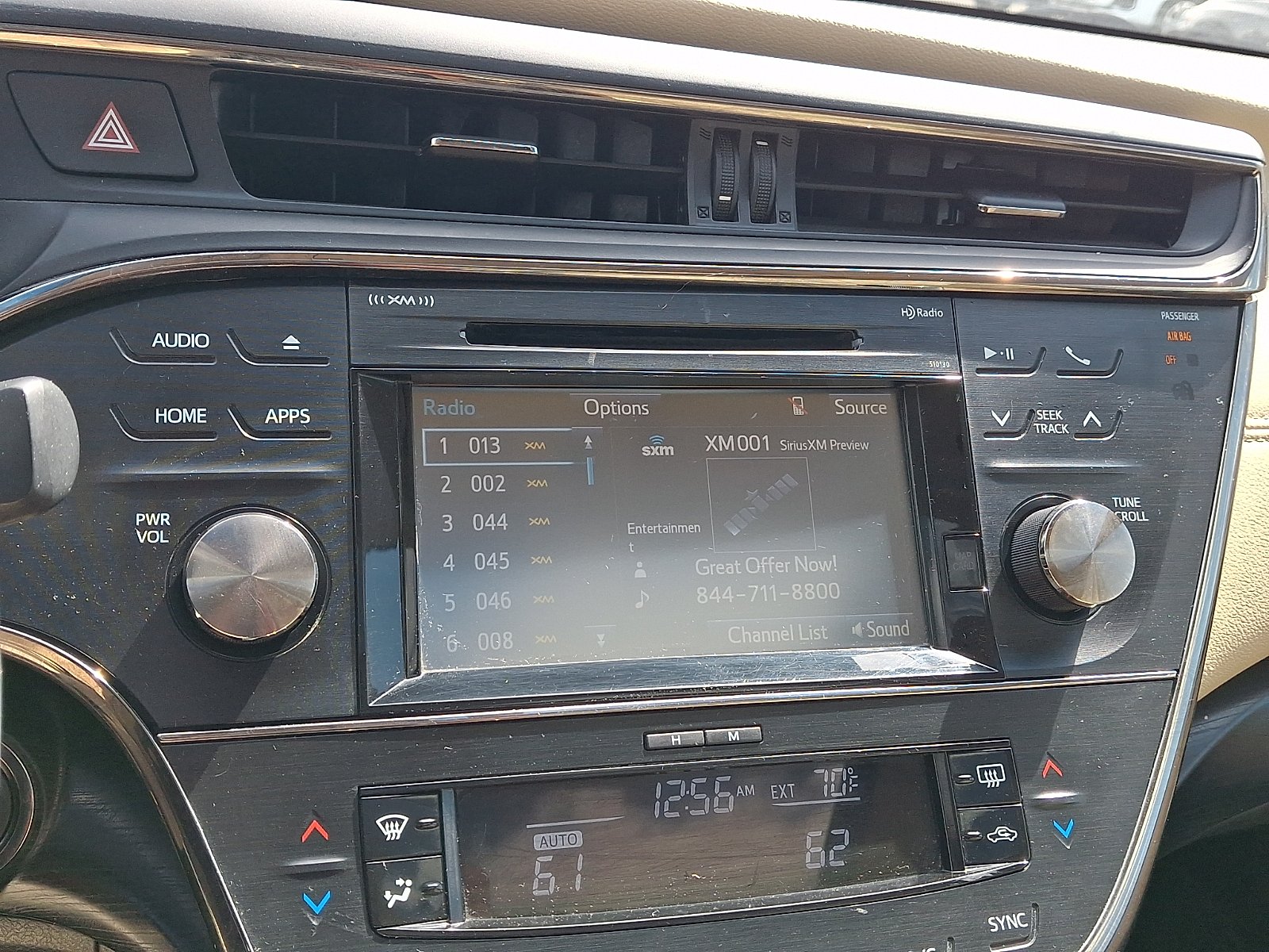 Used 2016 Blizzard Pearl - 070 Toyota Touring image 17