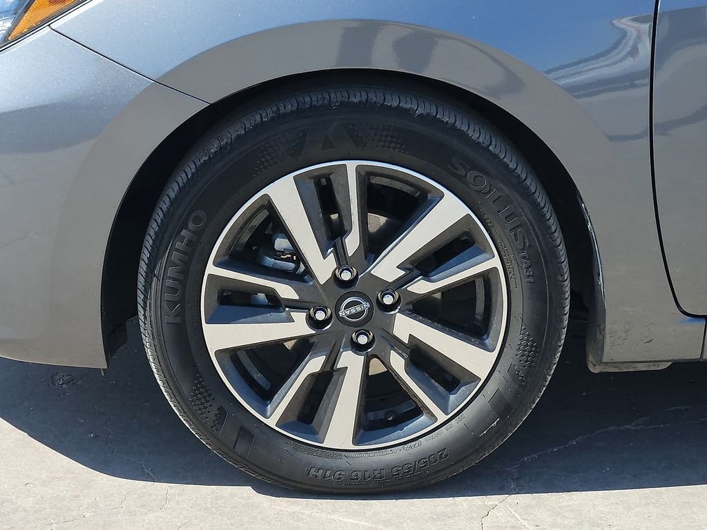 Used 2025 Gray Nissan 1.6 SV image 9