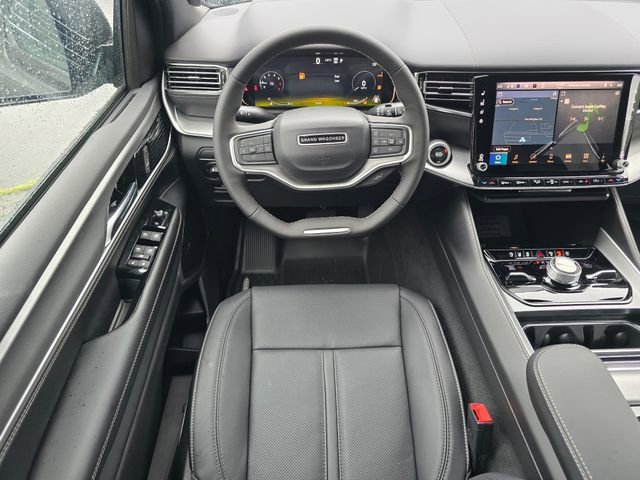 New 2026 Baltic-Gray Metallic Clear-Coat Exterior Paint Jeep Limited Reserve image 5