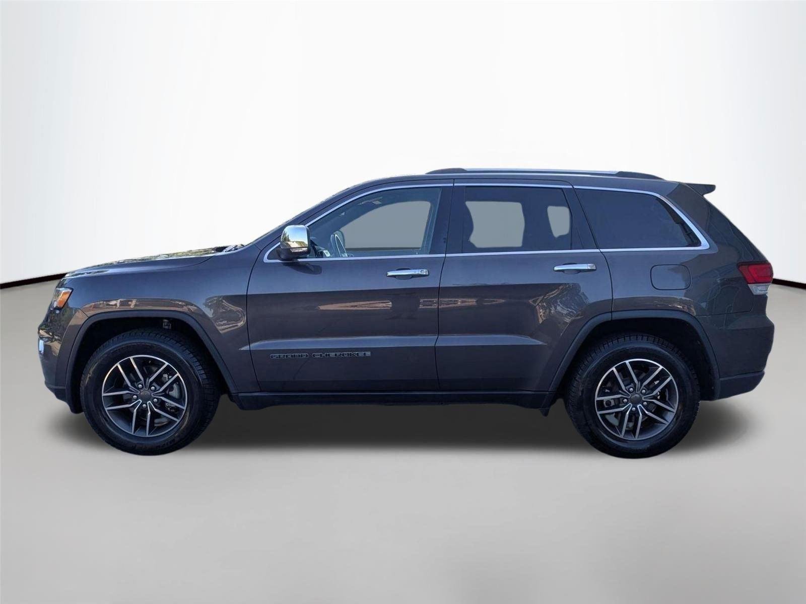 Used 2020 Granite Crystal Metallic Clearcoat Jeep Limited image 8