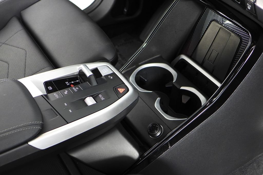 Used 2023 Alpine White BMW xDrive28i image 15