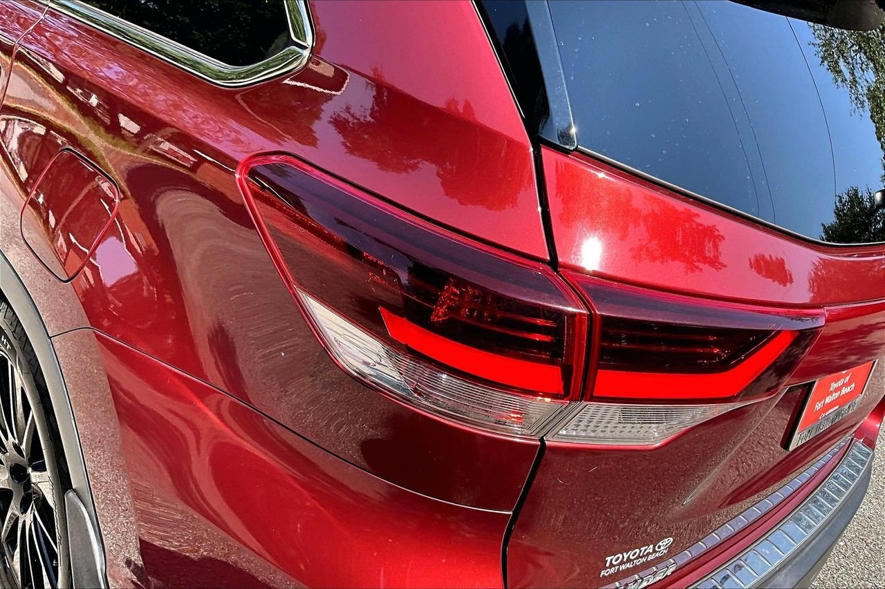 Used 2019 Red Toyota SE image 20