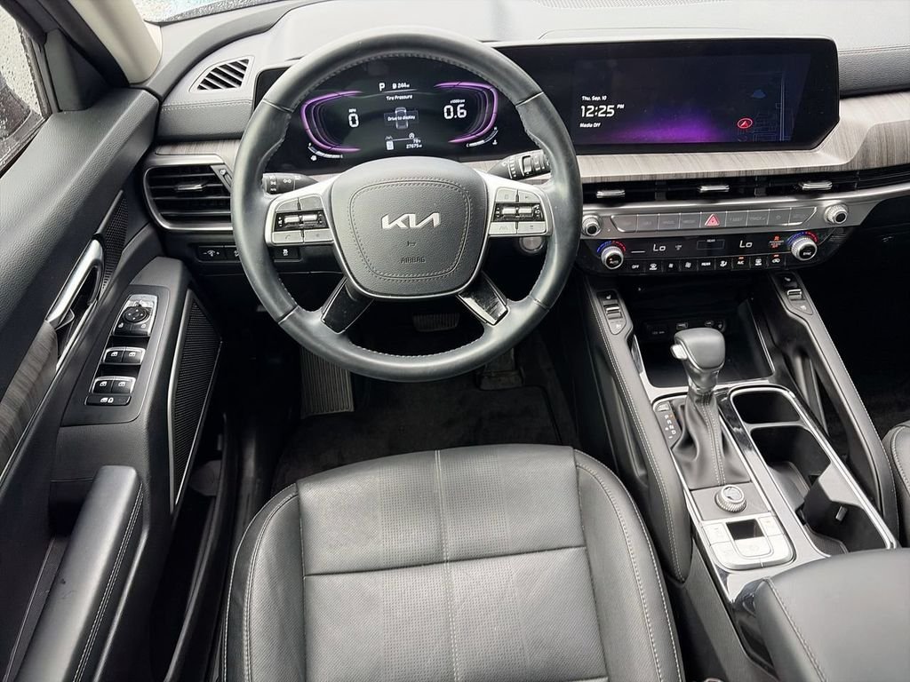 Used 2024 Silver Kia EX image 11