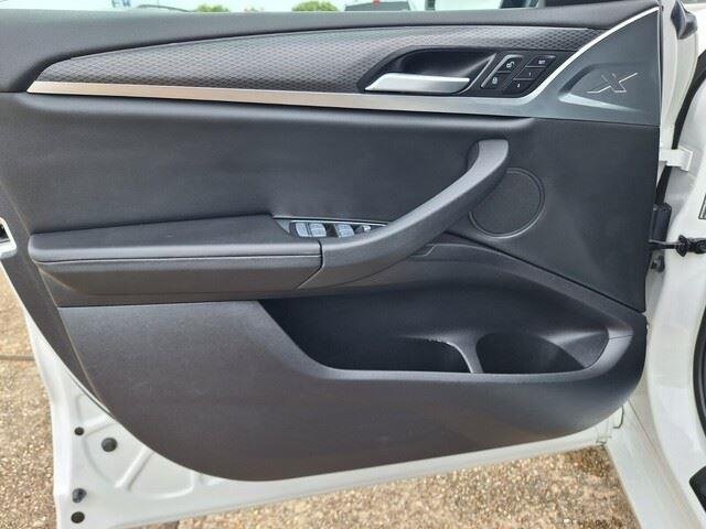 Used 2023 Mineral White Metallic BMW sDrive30i image 30