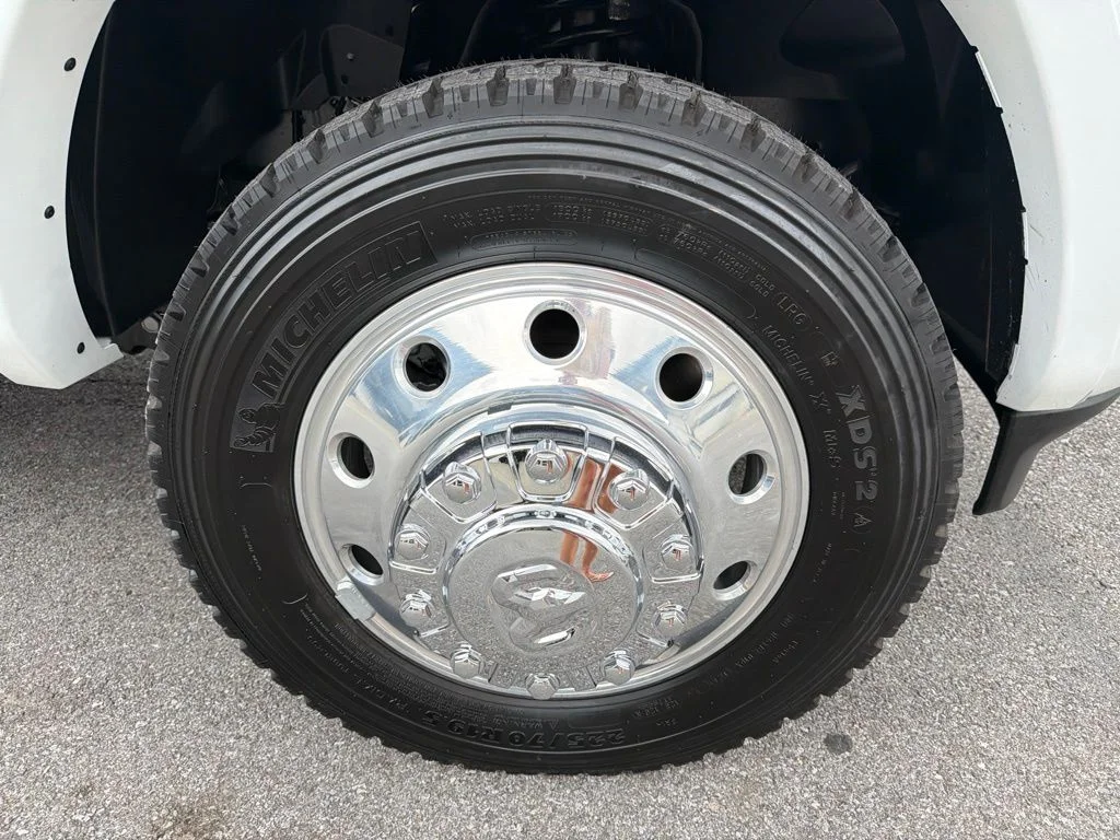 New 2026 Bright White Clearcoat RAM Laramie image 17