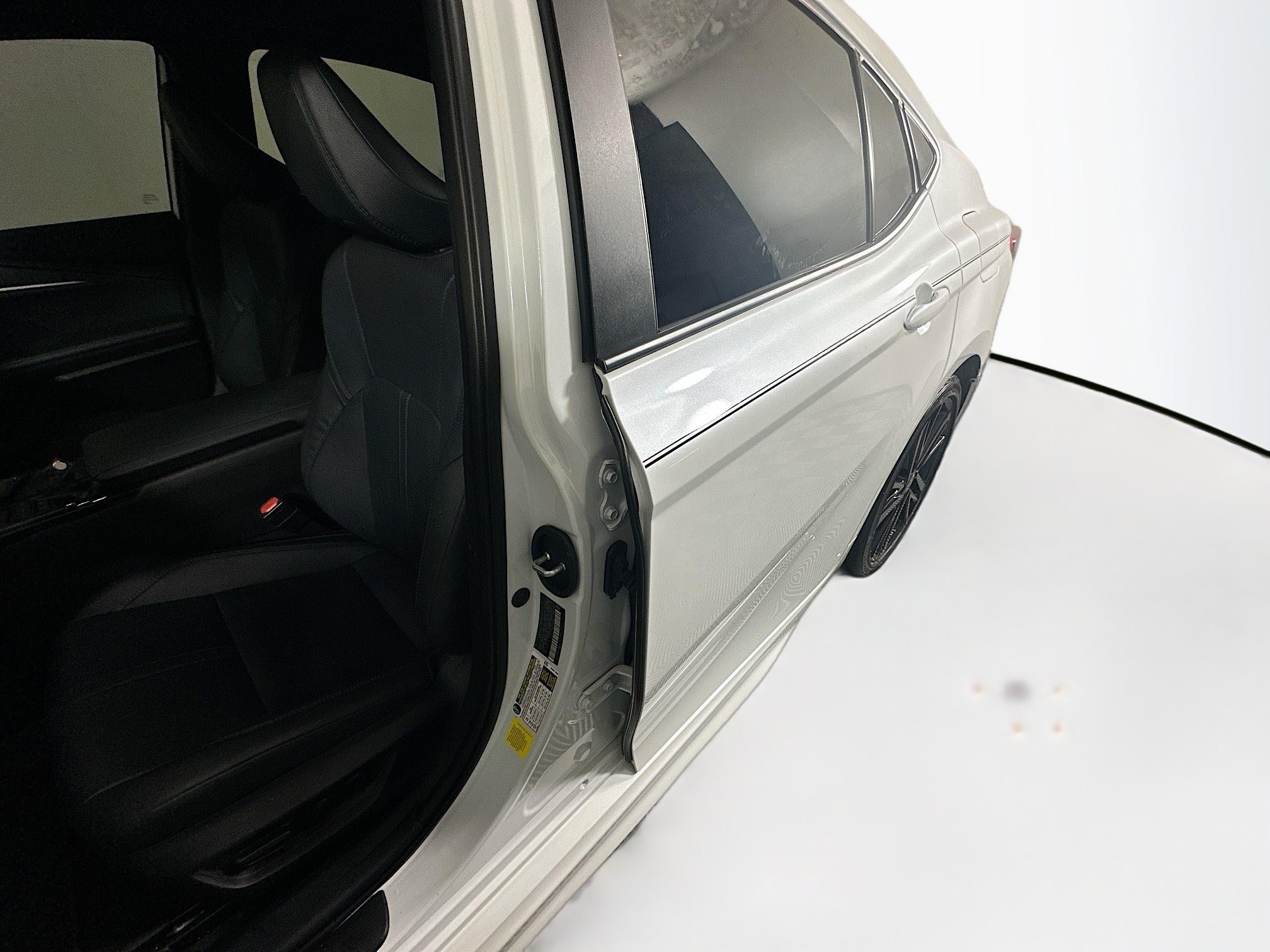 Used 2025 Pearl Toyota XSE image 12