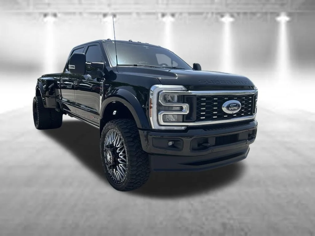 Used 2025 Brown Ford King Ranch image 2