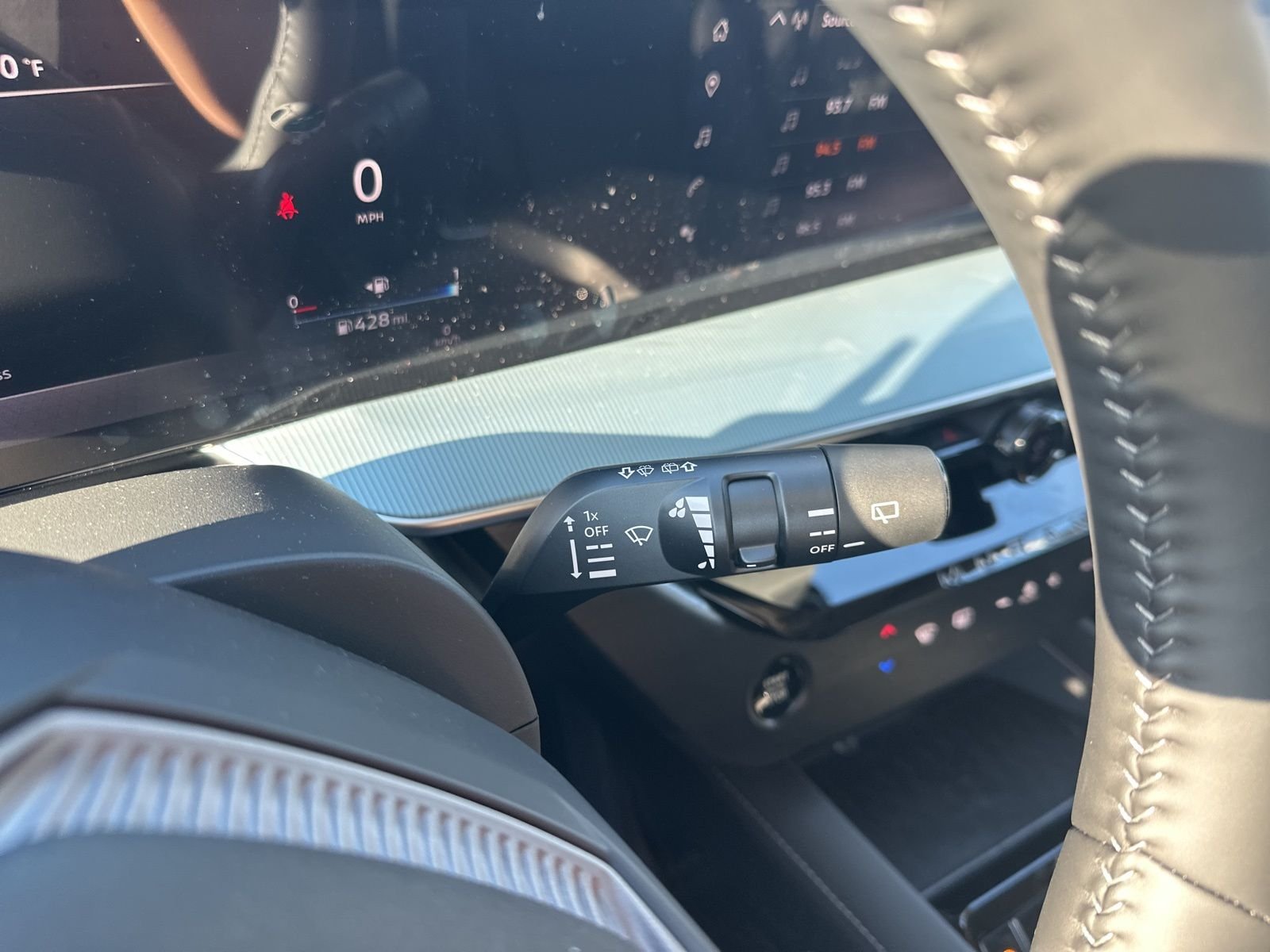 2025 Nissan Murano SL - Photo 19