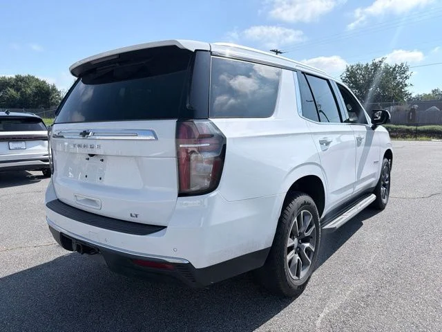 Used 2021 White Chevrolet LT image 3