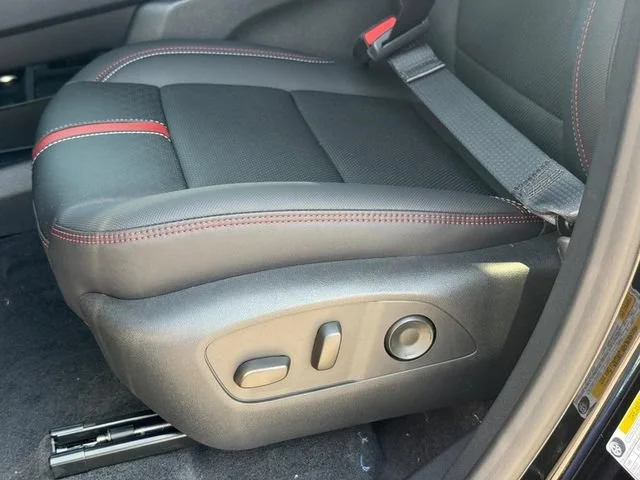 2026 Chevrolet Traverse RS - Photo 19