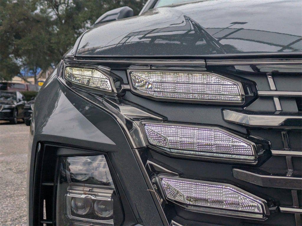 New 2026 Gray Hyundai Limited FWD image 9