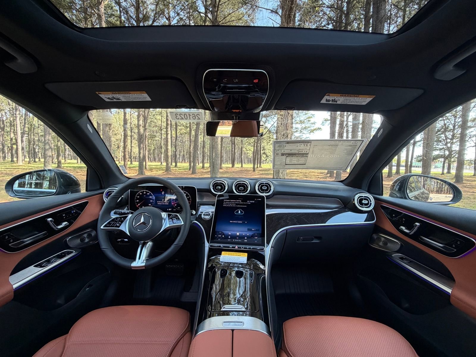 New 2026 Graphite Gray Metallic Mercedes-Benz GLC 300 image 27