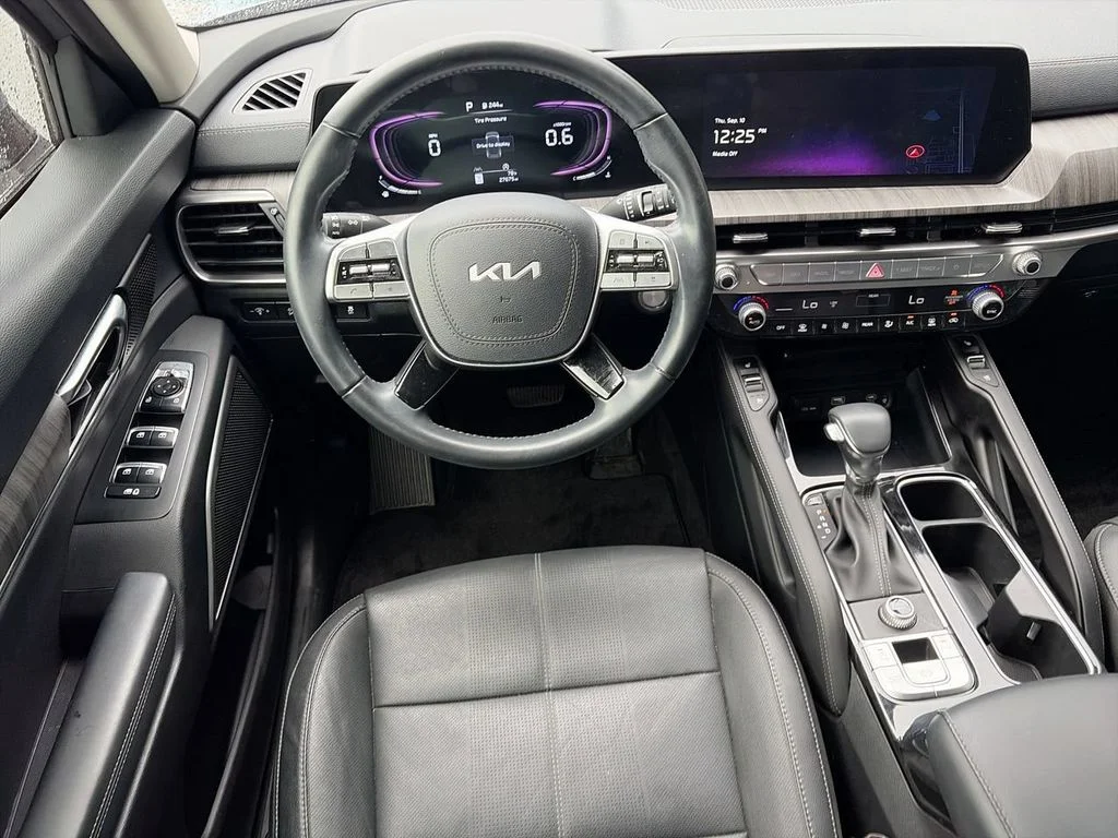 Used 2024 Silver Kia EX image 11