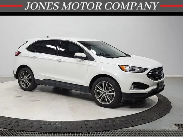 2021 Ford Edge Titanium