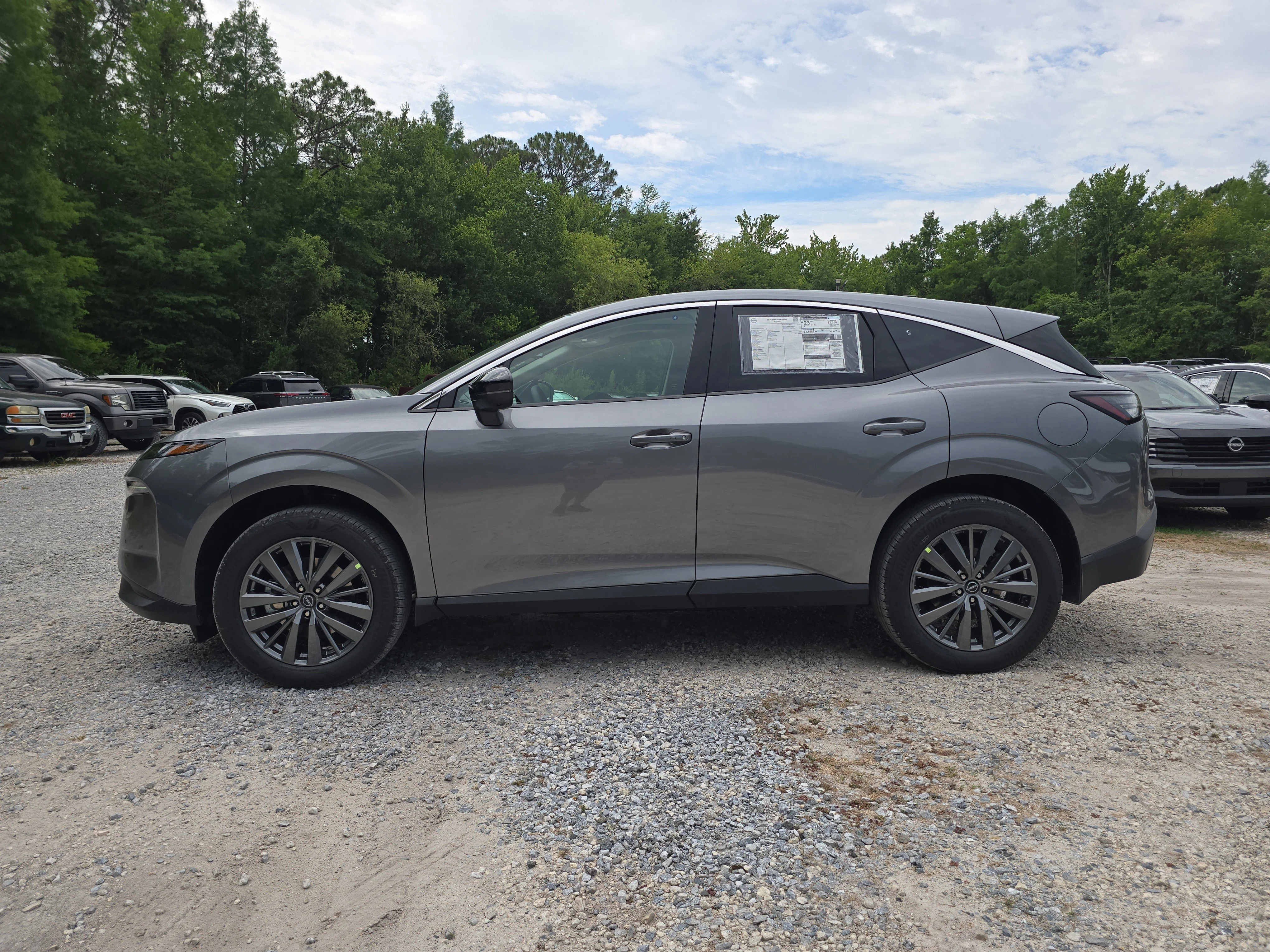 New 2026 Gun Metallic Nissan SL image 5