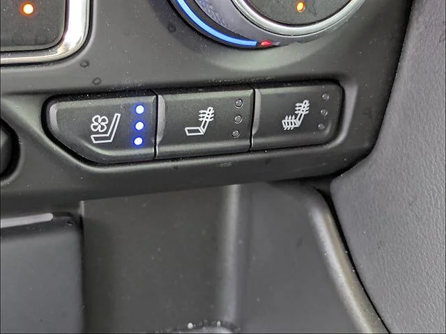 Used 2024 Black Chevrolet High Country image 32