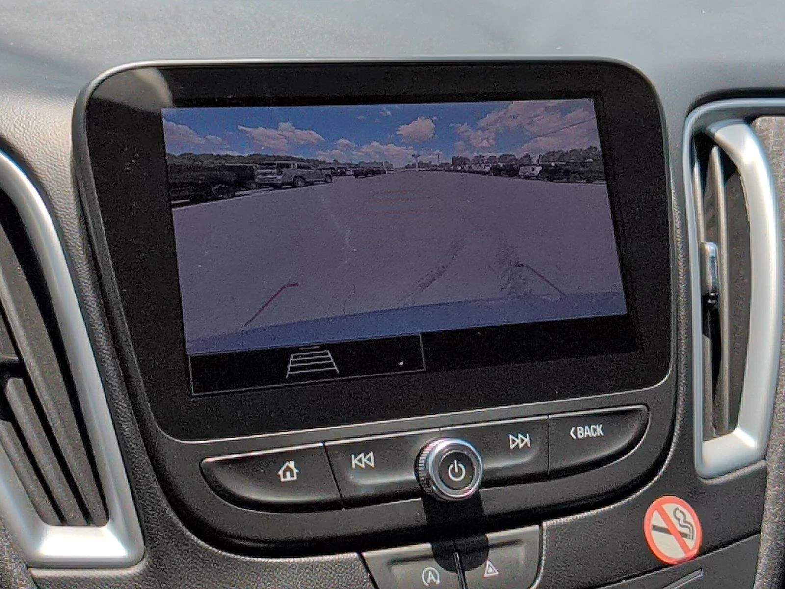 Used 2023 Sterling Gray Metallic Chevrolet LT image 17