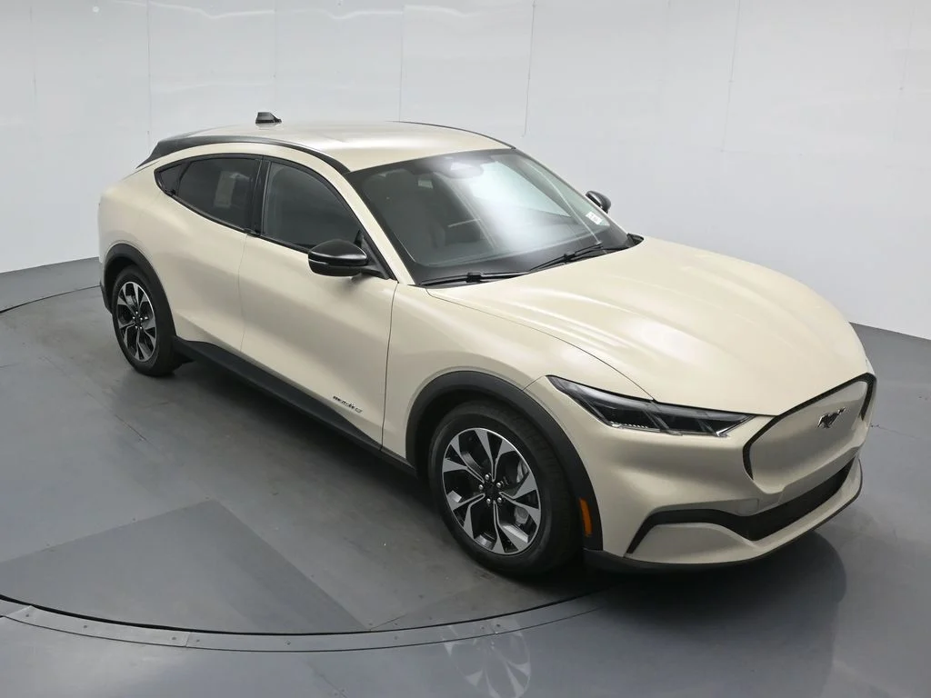 New 2026 Desert Sand Ford Select image 35