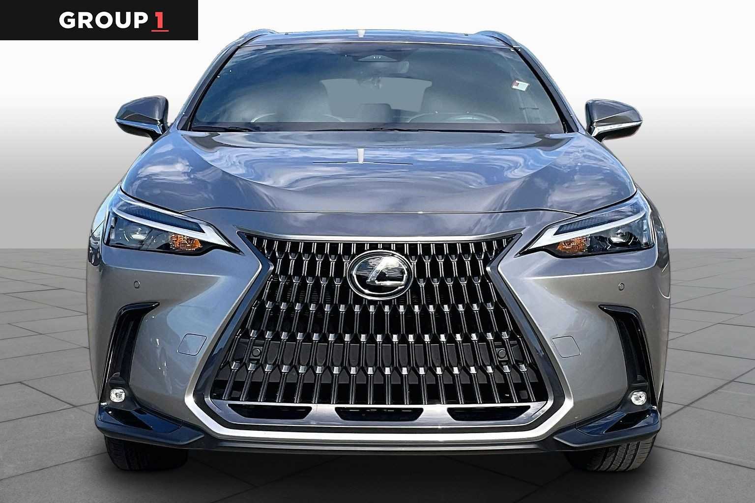 Used 2024 Atomic Silver Lexus Premium image 4