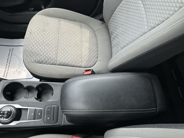 Used 2022 Blue Metallic Ford SE image 23