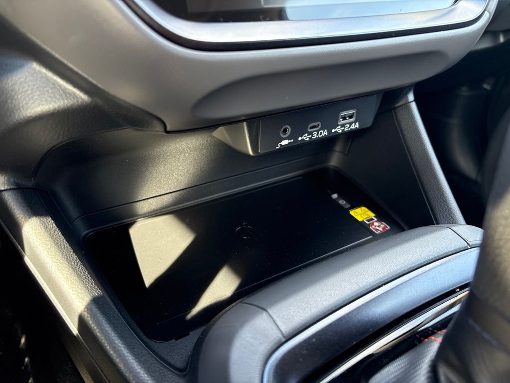 New 2026 CRYSTAL WHITE PEARL Subaru Limited Hybrid image 19