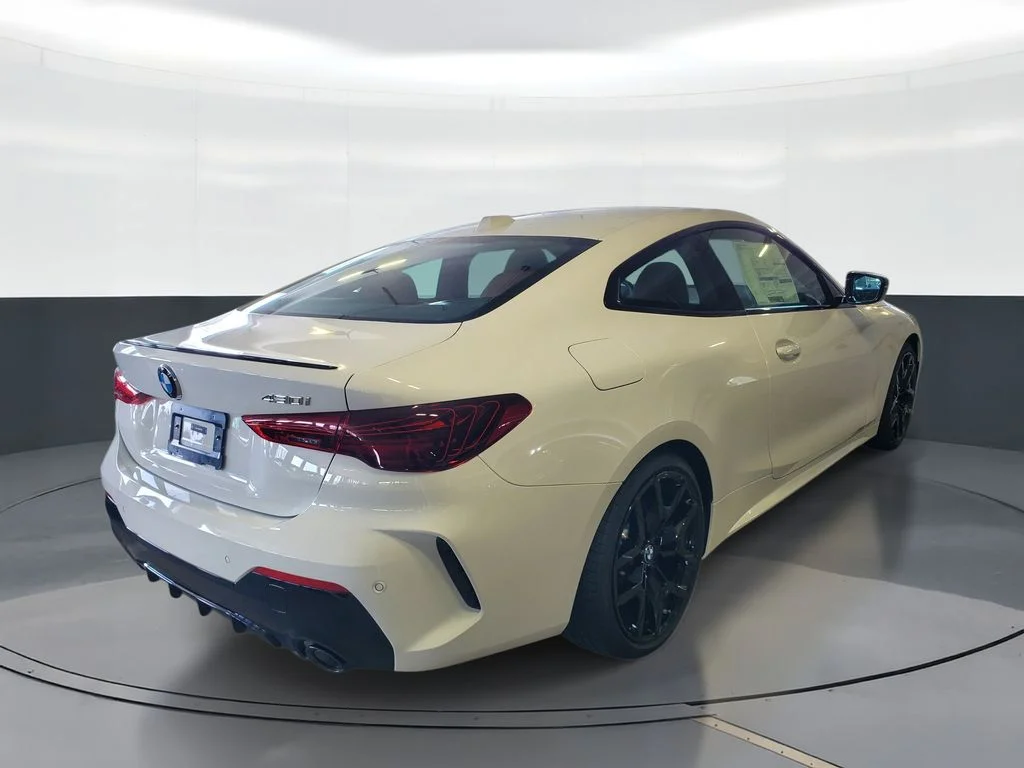 New 2027 White BMW 430i image 3