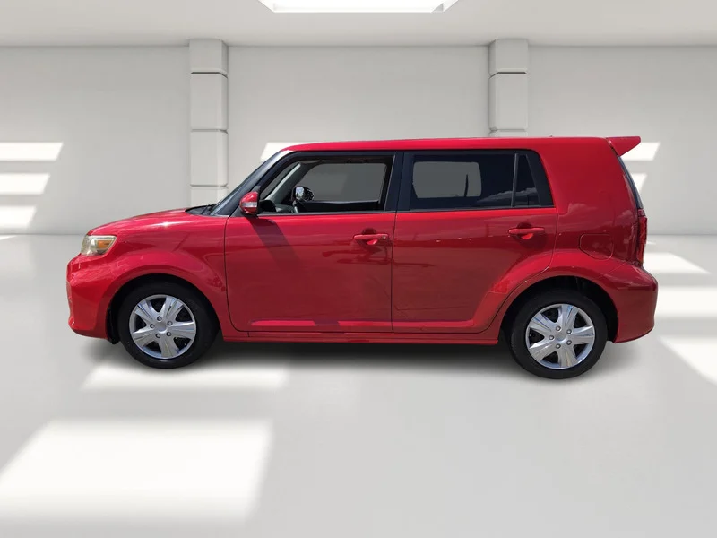 Used 2013 Scion xB Base with VIN JTLZE4FE2DJ047232 for sale in Avon Park, FL