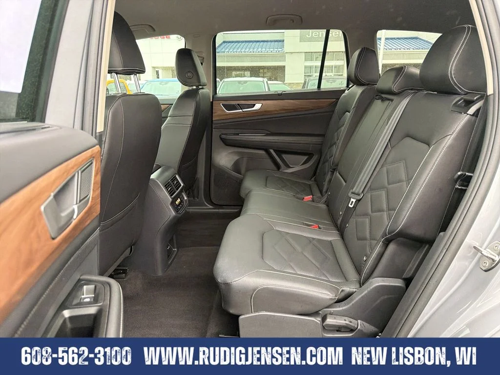 Used 2026 Silver Volkswagen 2.0T SE w/Technology image 24