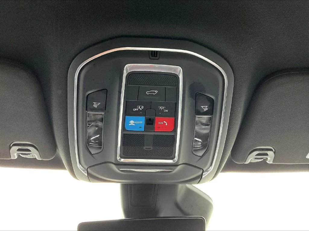Used 2024 Metallic Jeep Series II image 17