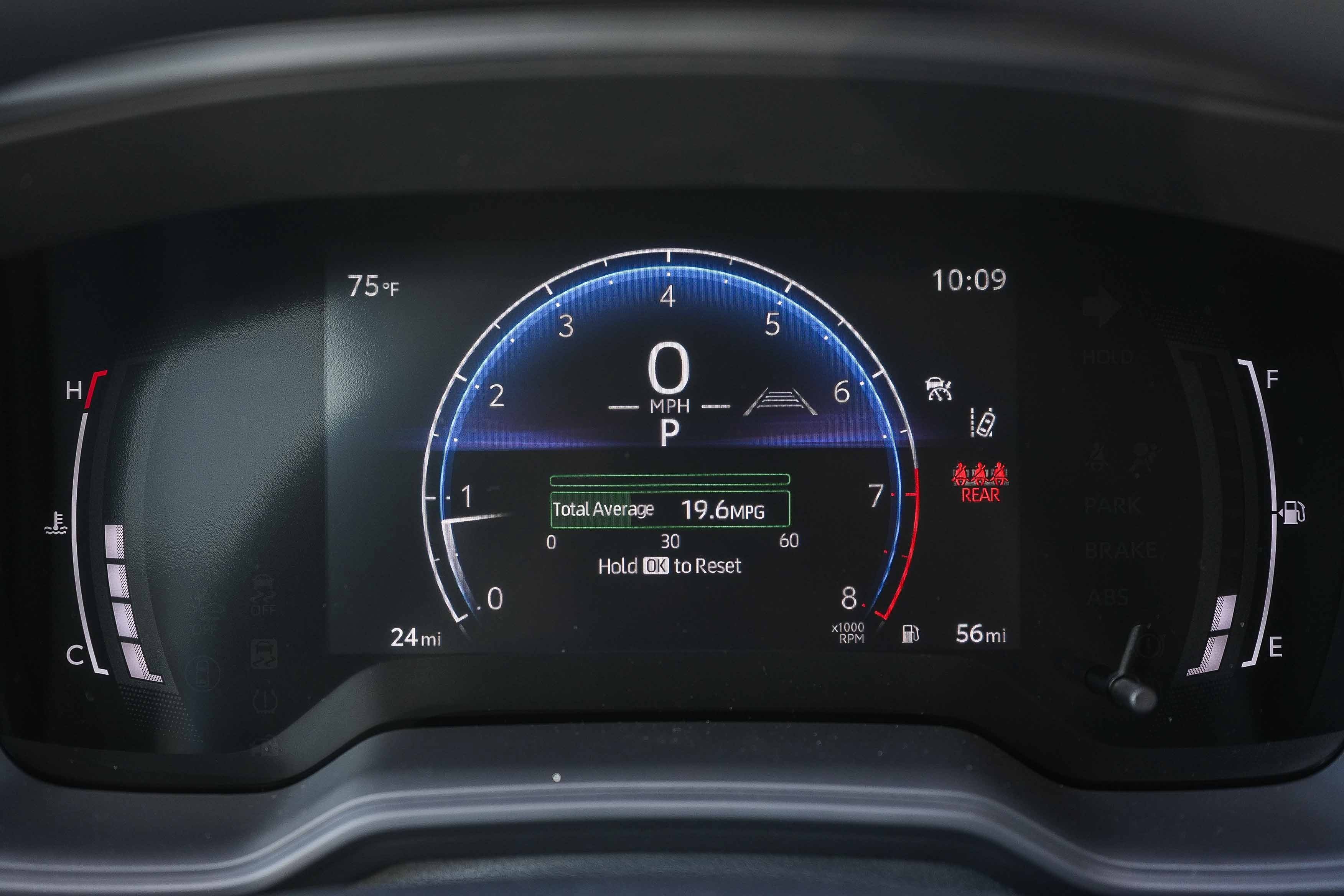 2026 Toyota Corolla LE - Photo 24
