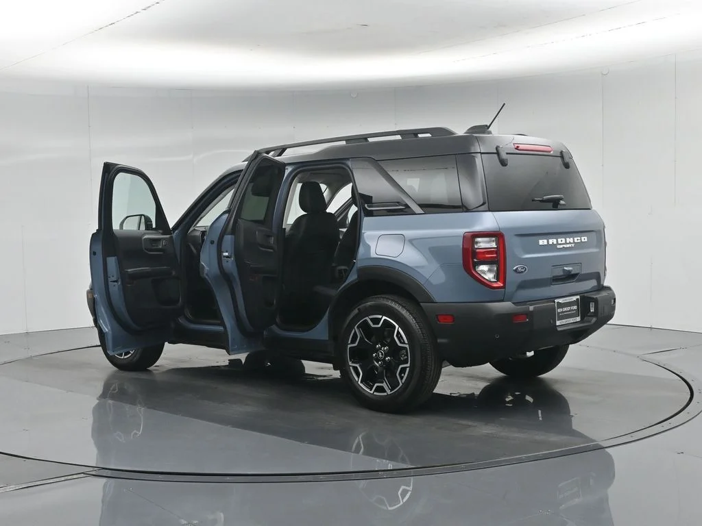 Certified Used 2025 Gray Ford Outer Banks image 37