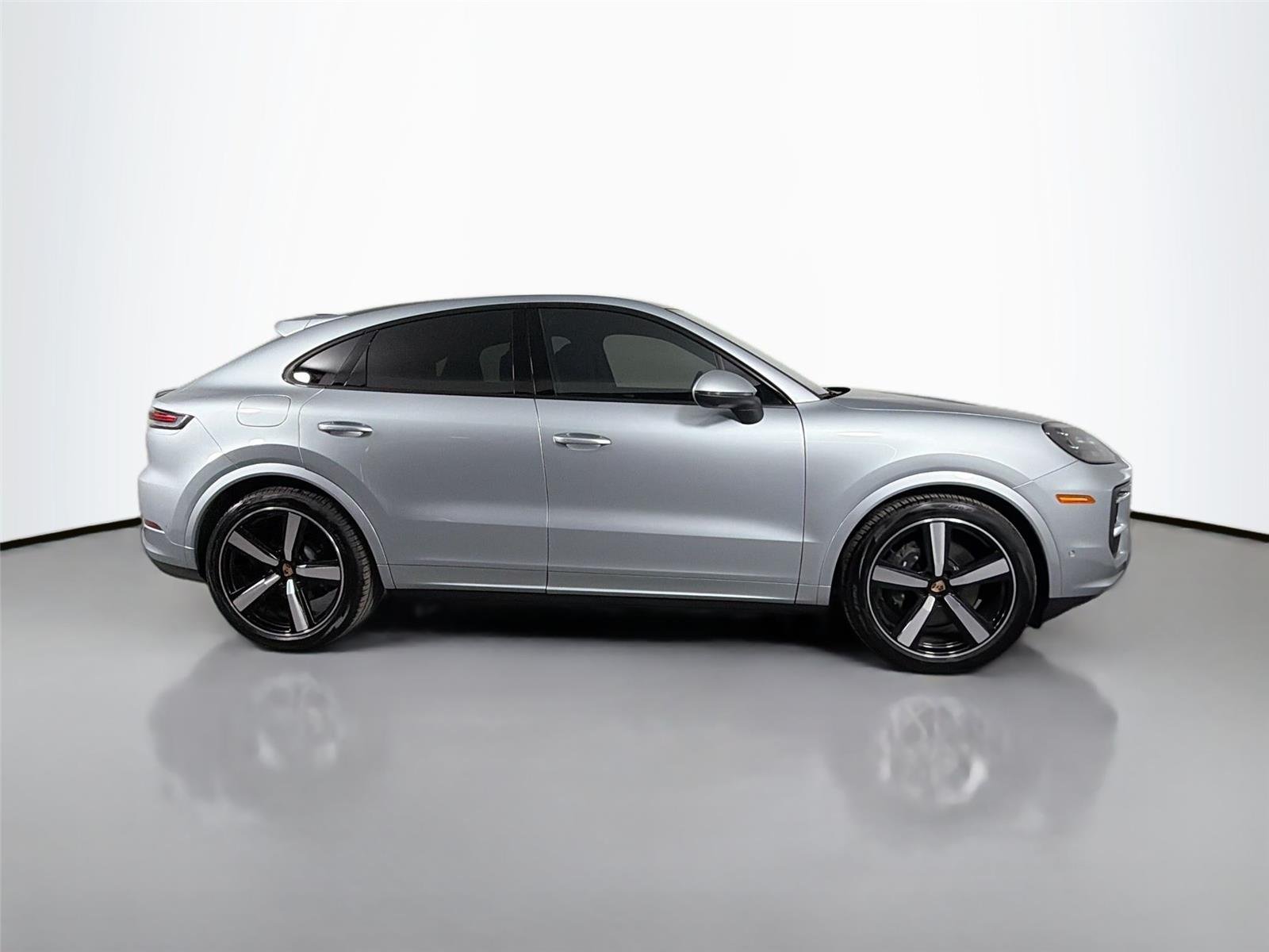 2025 Porsche Cayenne Coup Base - Photo 8