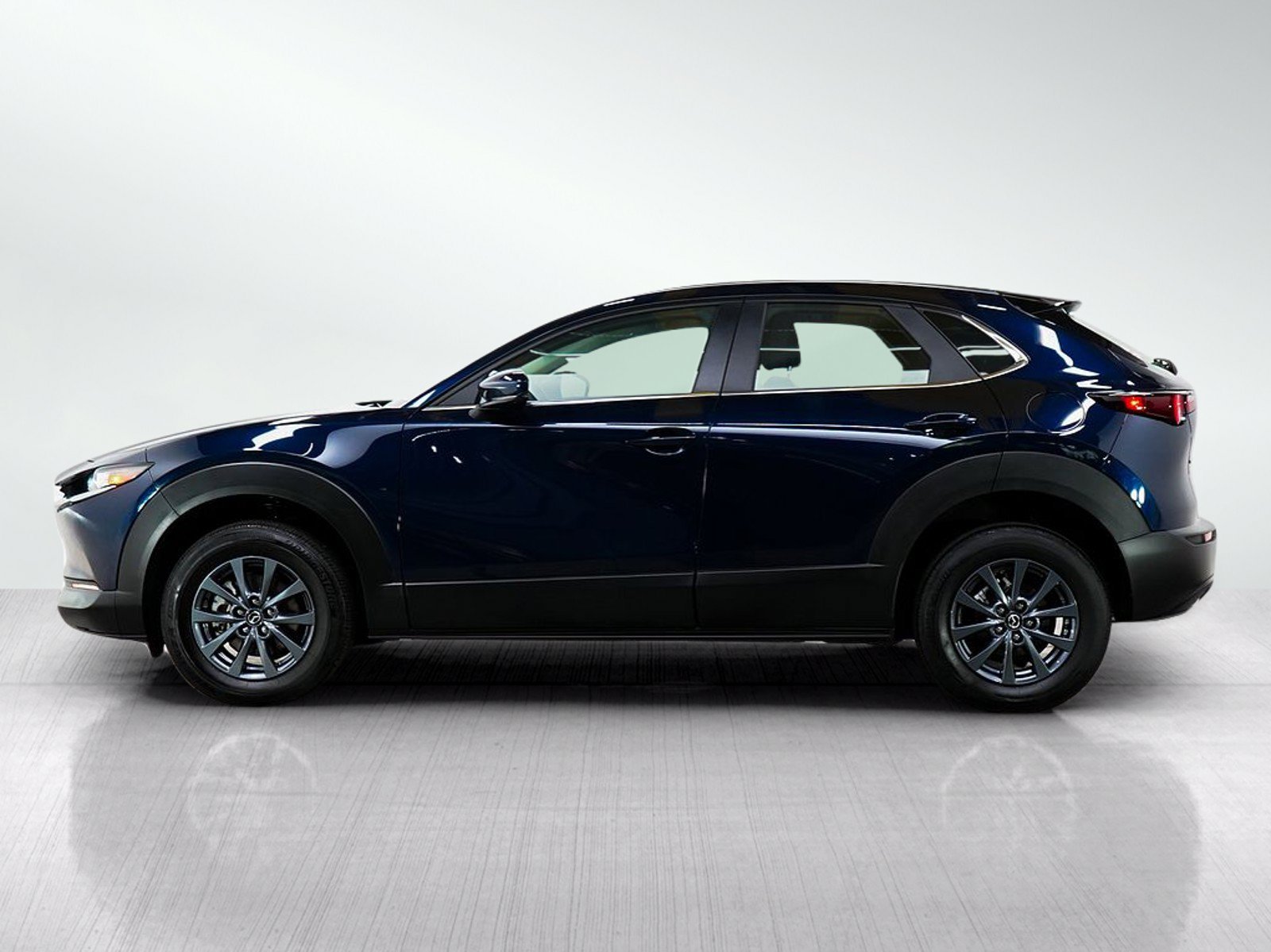 Used 2025 Mazda CX-30 S with VIN 3MVDMBAM3SM757282 for sale in Burnsville, Minnesota