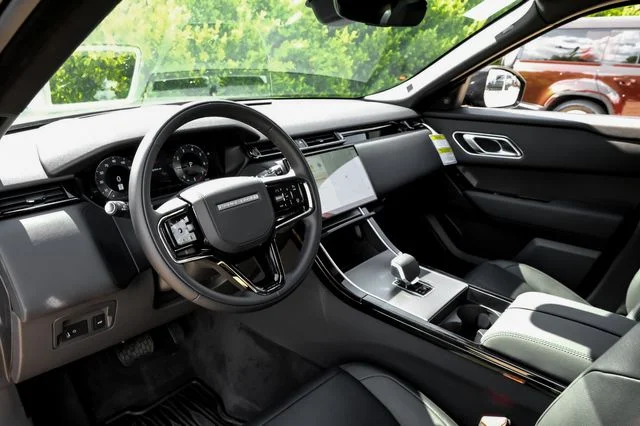 New 2026 Black Land Rover S image 2