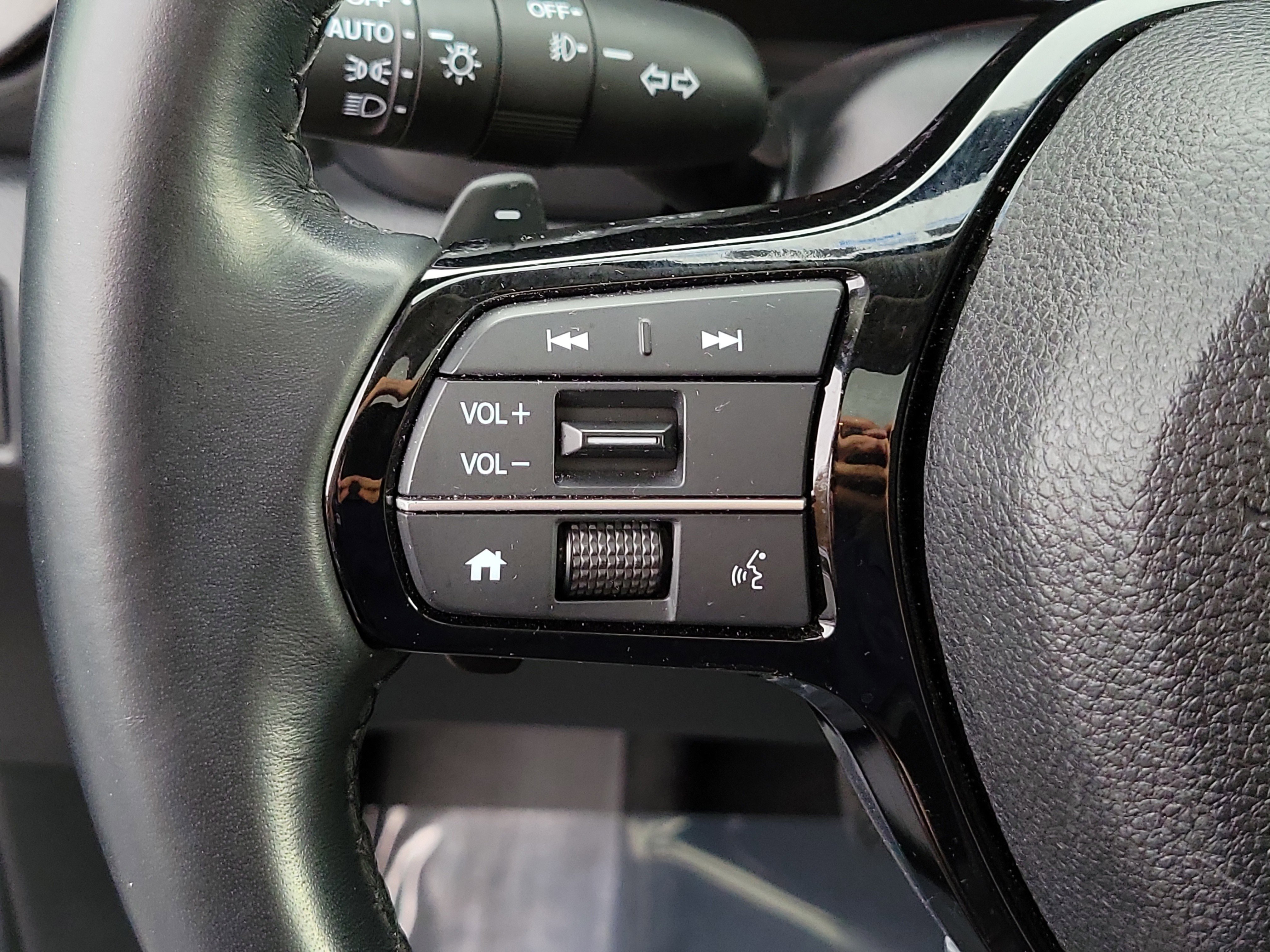 2025 Honda Pilot Touring - Photo 55