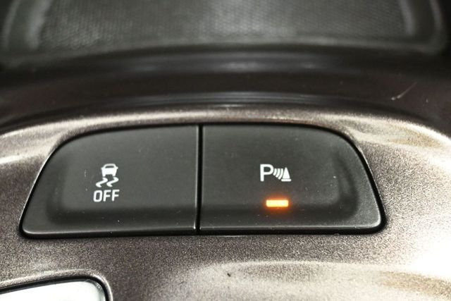 Used 2025 Gray Chevrolet LT image 25