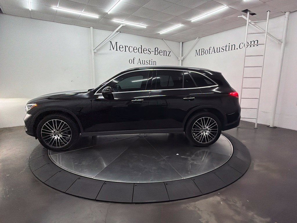 Certified Used 2026 Black Mercedes-Benz GLC 300 image 4