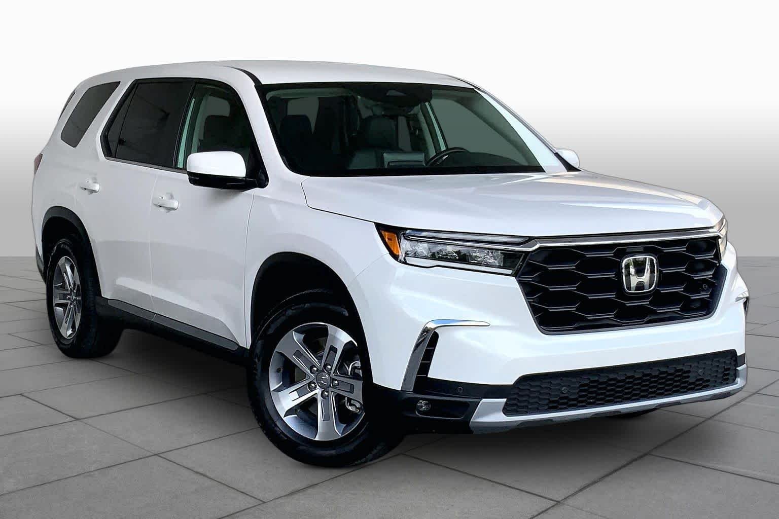 Used 2025 Platinum White Pearl Honda EX-L image 3