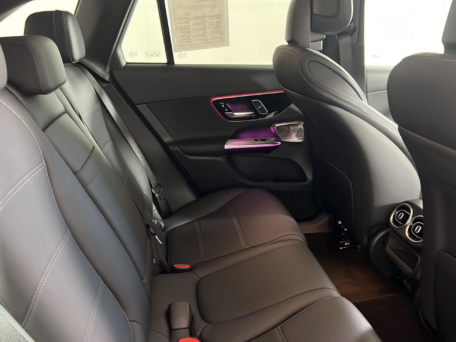 New 2026 Polar White Mercedes-Benz GLC 300 image 45