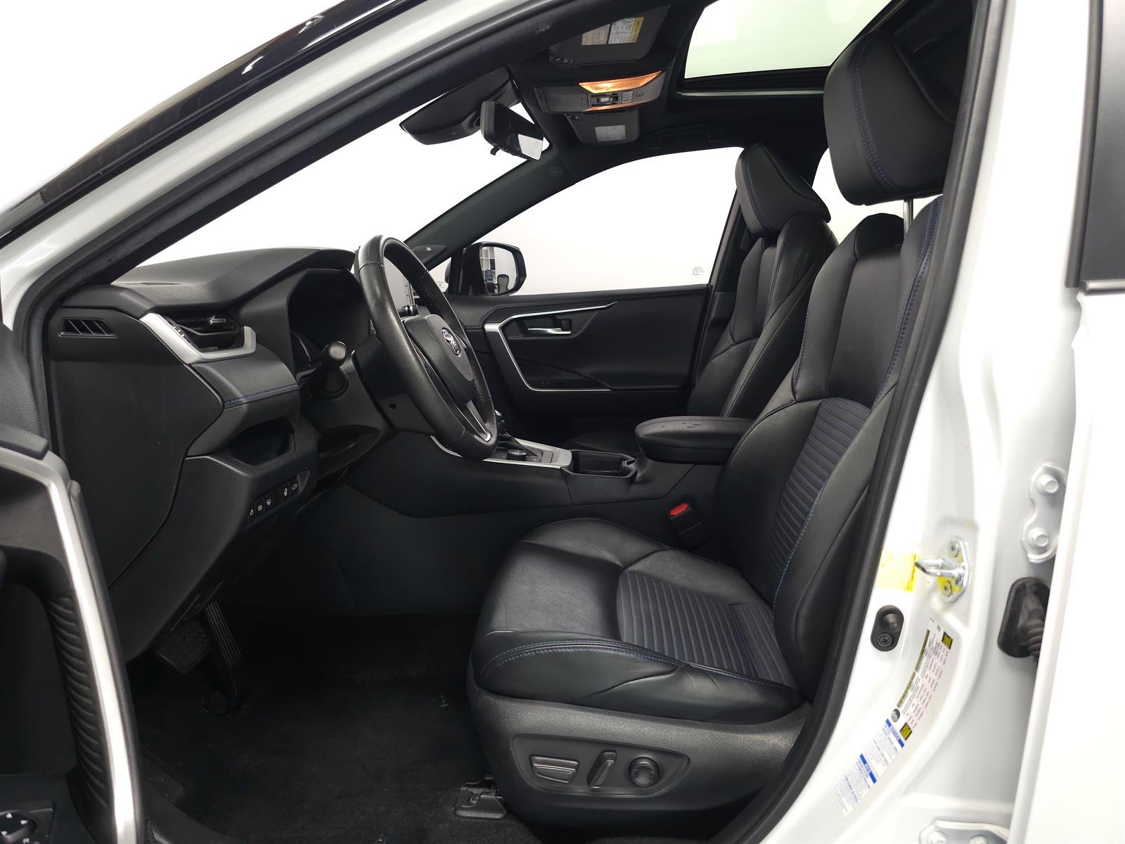 Certified Used 2021 White Toyota XSE image 4