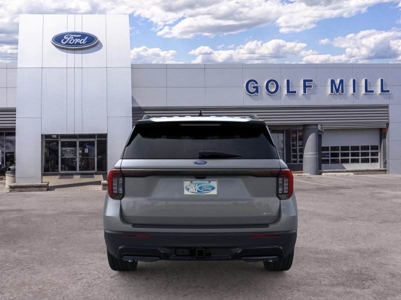 New 2026 Carbonized Gray Metallic Ford ST-Line image 5