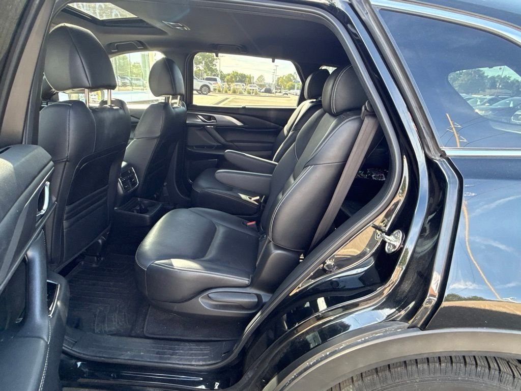 Used 2020 Black Mazda Grand Touring image 5