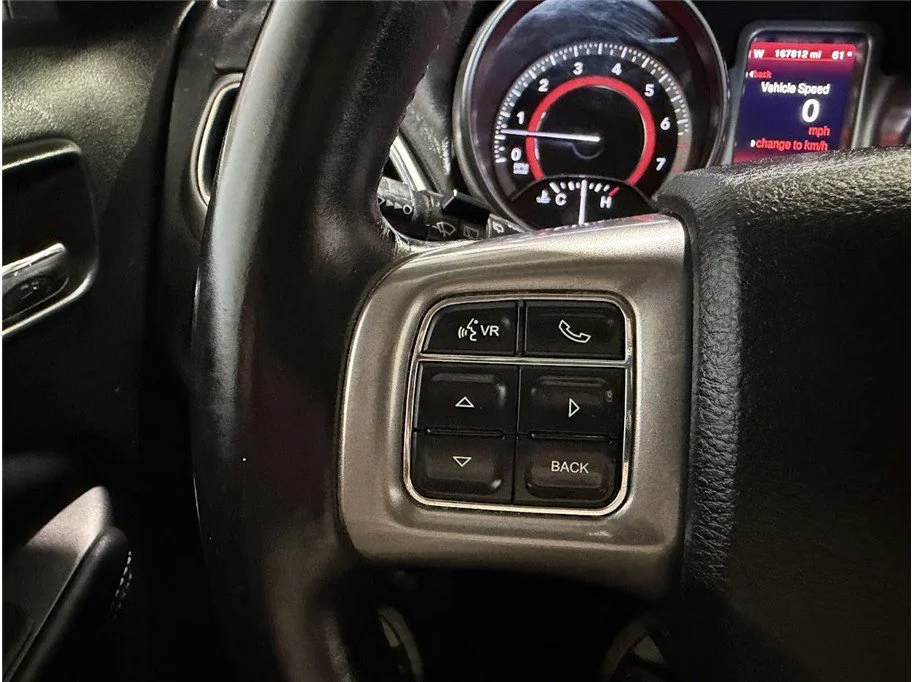 Used 2017 Pitch Black Clearcoat Dodge Crossroad Plus image 28