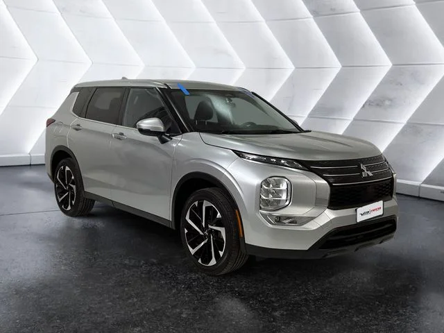 2022 Mitsubishi Outlander