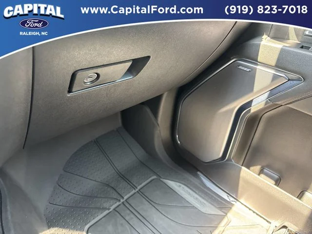 Used 2024 Gray Chevrolet High Country image 28
