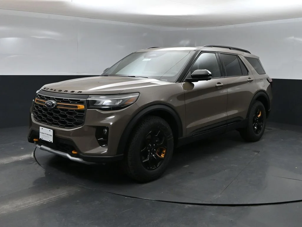 New 2026 Gray Ford Tremor image 5