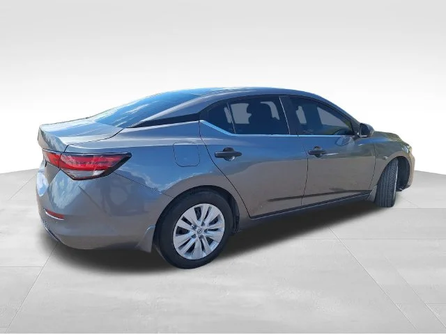 Used 2025 Gray Nissan S image 8