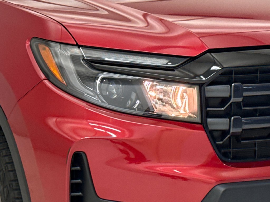 2025 Honda Ridgeline Sport - Photo 38