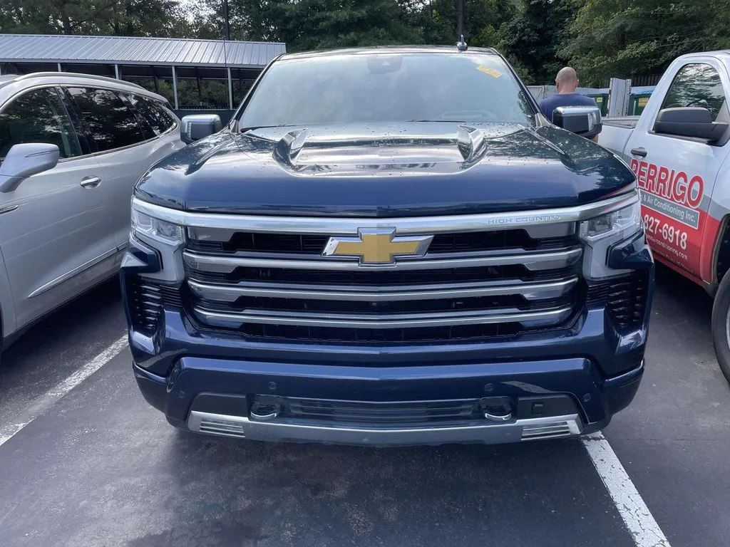 Used 2023 Northsky Blue Metallic Chevrolet High Country image 2